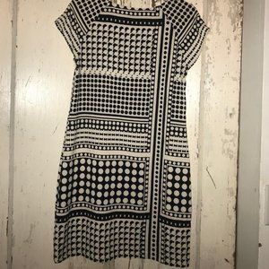 Flattering Graphic Merona Tank in Blank and White